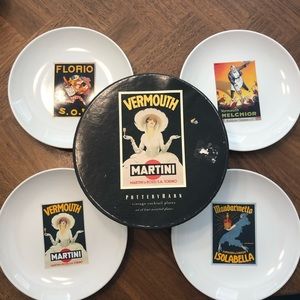 POTTERY BARN Vintage Style Cocktail Plates
